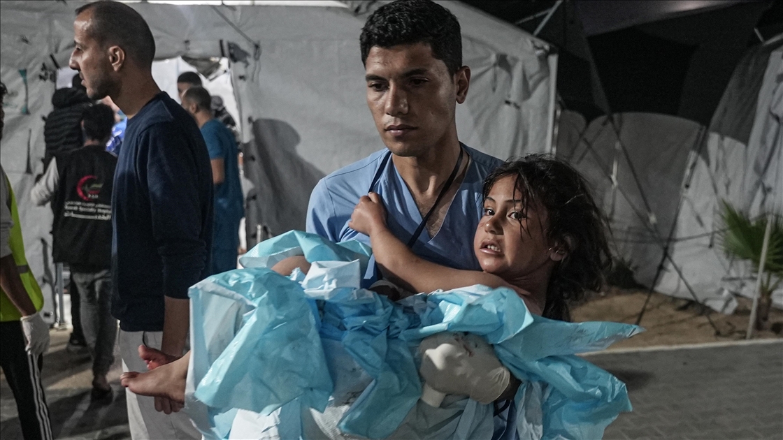 İsrail ordusunun, ateşkese rağmen Gazze’ye düzenlediği saldırılarda 10 Filistinli yaşamını yitirdi