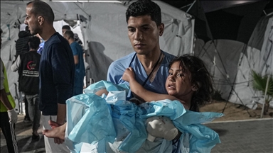 İsrail ordusunun, ateşkese rağmen Gazze’ye düzenlediği saldırılarda 10 Filistinli yaşamını yitirdi