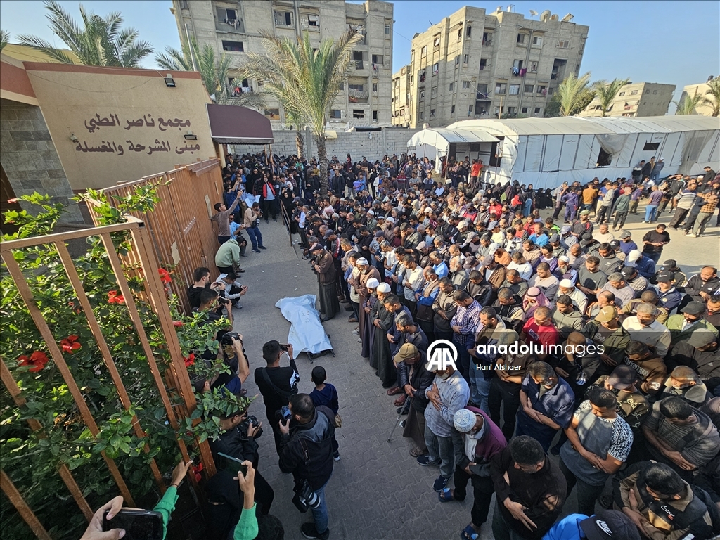 Ateşkesi ihlal eden İsrail Gazze'ye saldırılar düzenledi