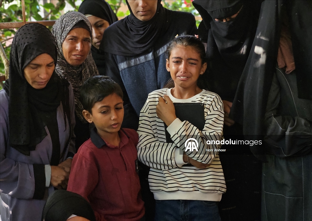 Ateşkesi ihlal eden İsrail Gazze'ye saldırılar düzenledi