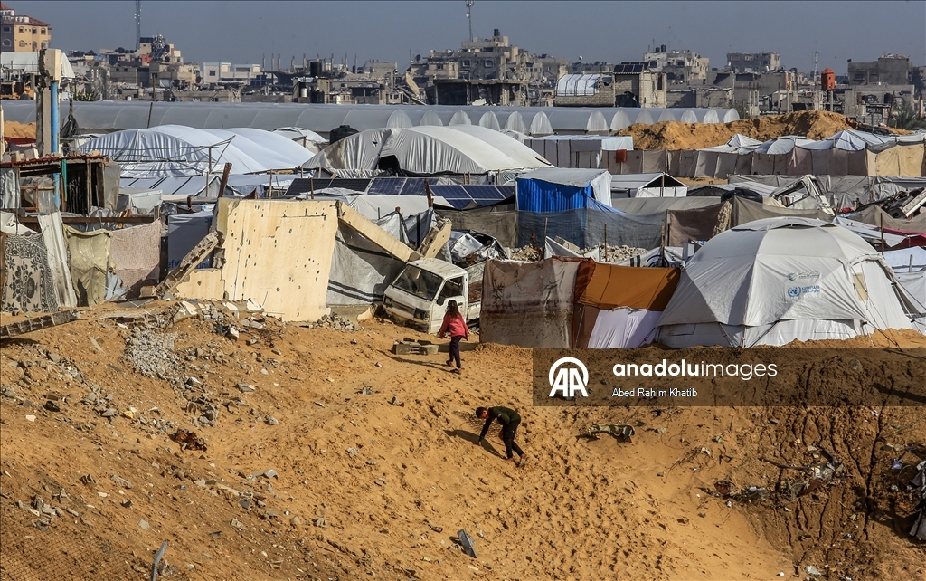 Палестинцы переживают затопления и холод