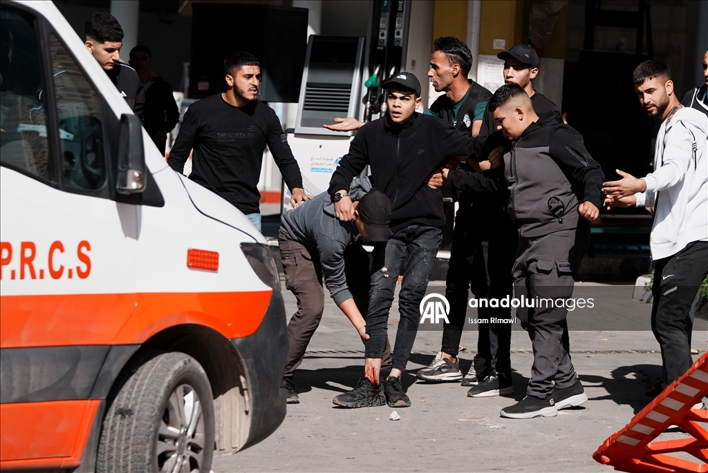 İsrail ordusu, Nablus'ta geniş çaplı baskınlar düzenliyor