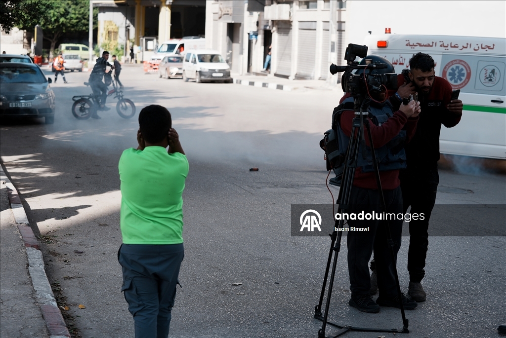 İsrail ordusu, Nablus'ta geniş çaplı baskınlar düzenliyor