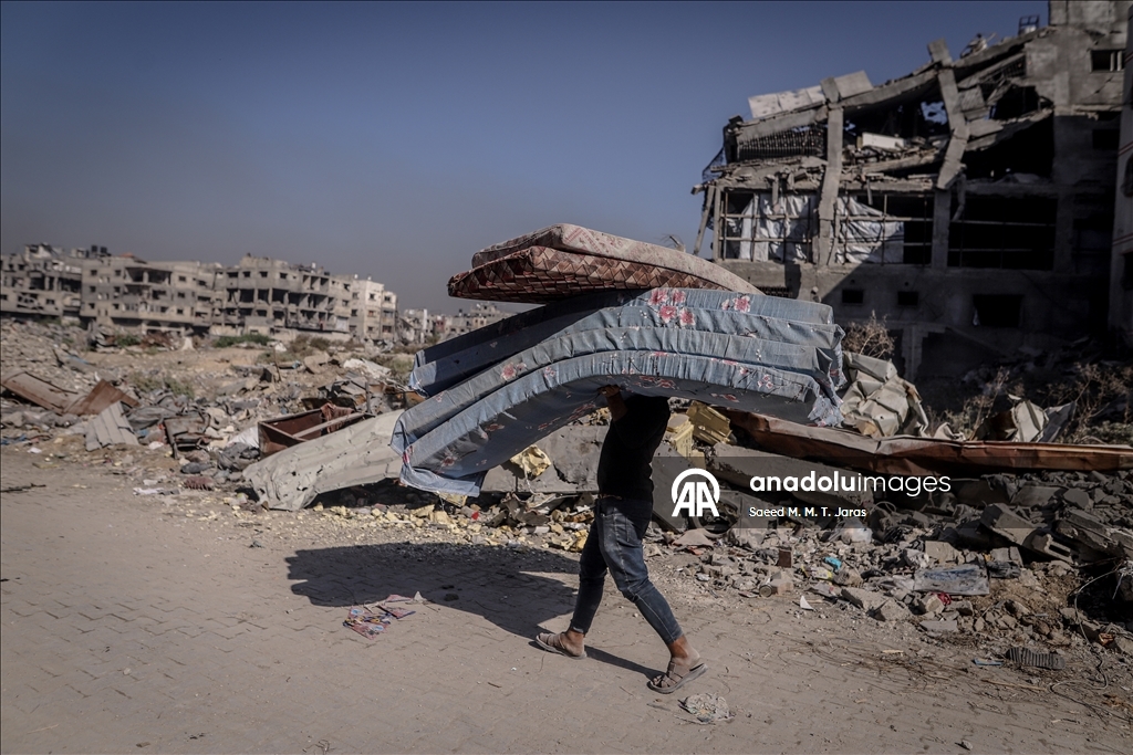 عائلات تنزح من التفاح والشجاعية مع توسّع إسرائيلي شرق غزة