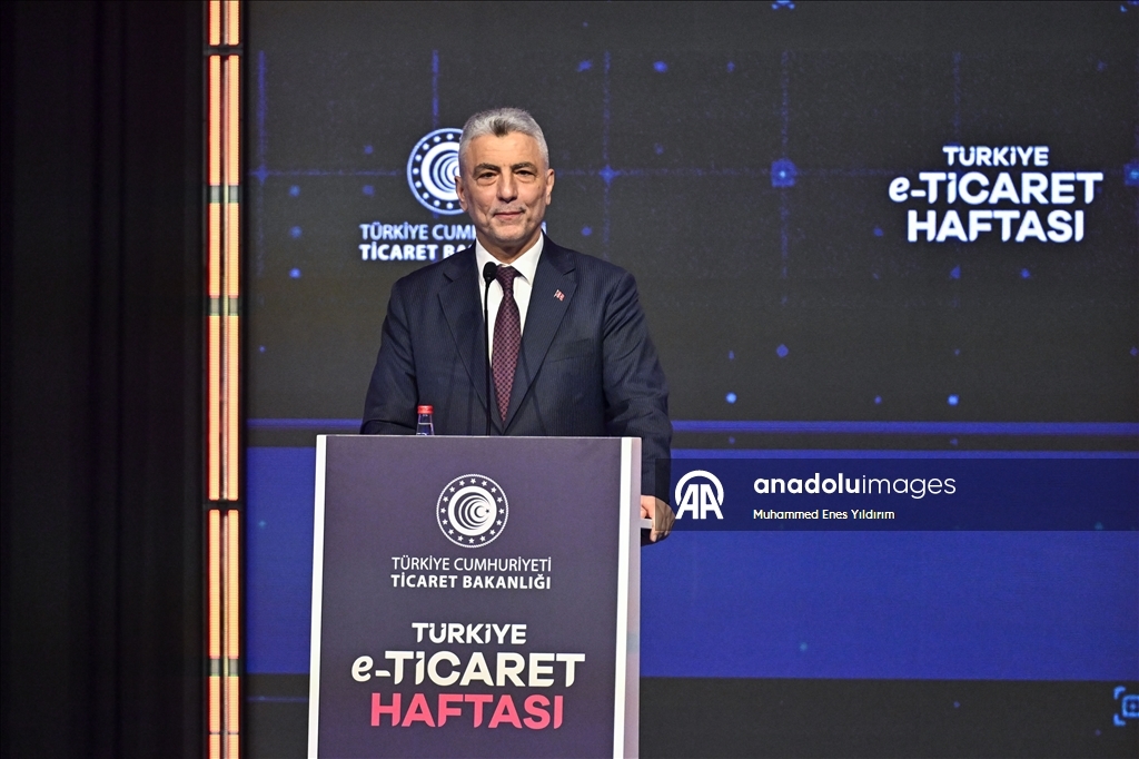 Ticaret Bakanı Ömer Bolat