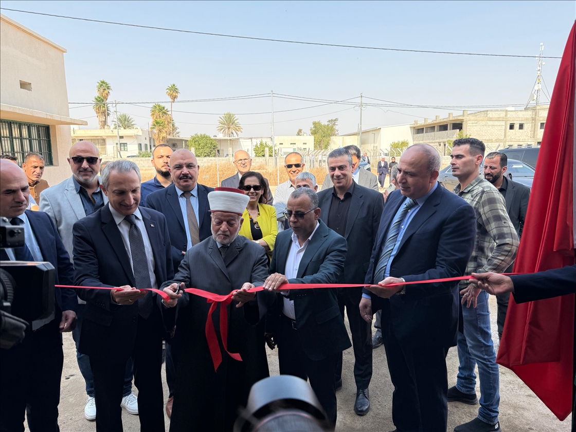 بدعم تركي.. إعادة افتتاح ورشة إنتاج وتدريب للنجارة في الضفة الغربية