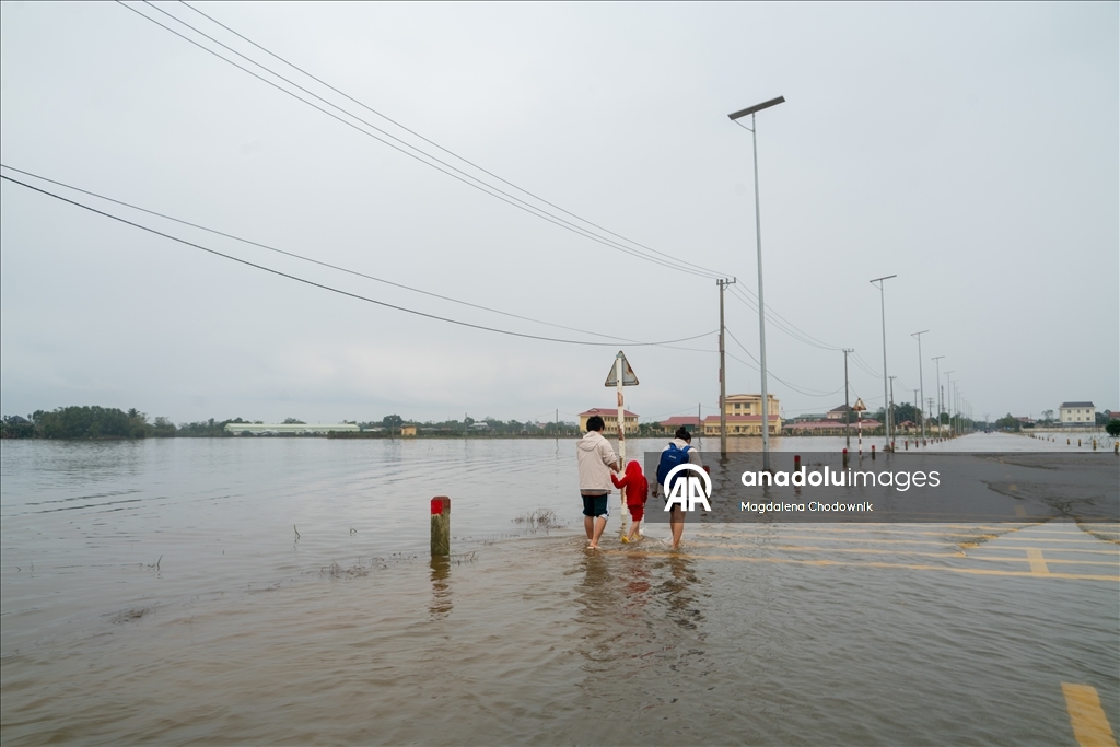 Vietnam'ın Hue kentinde selin etkileri devam ediyor