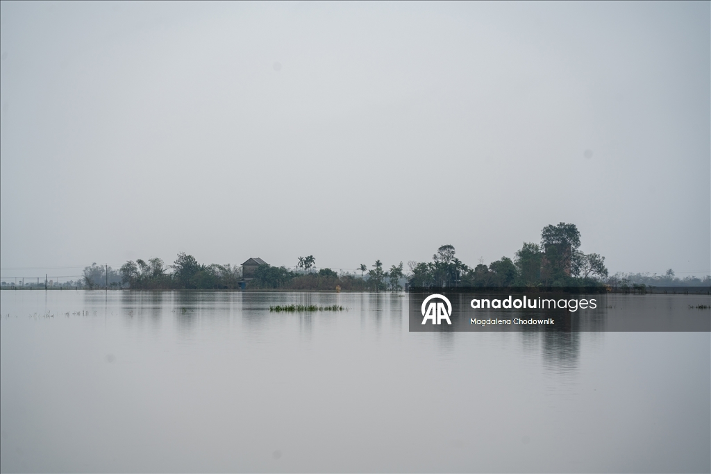 Vietnam'ın Hue kentinde selin etkileri devam ediyor