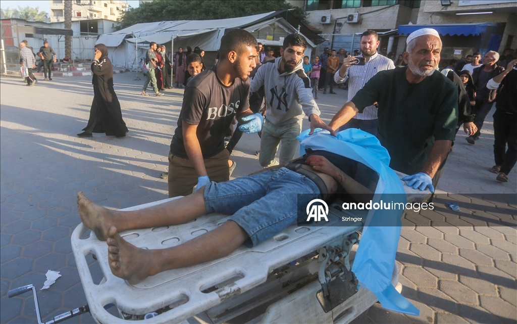 İsrail ordusu ateşkesi ihlal ederek Gazze'nin Deyr Balah bölgesinde bir binayı hedef aldı