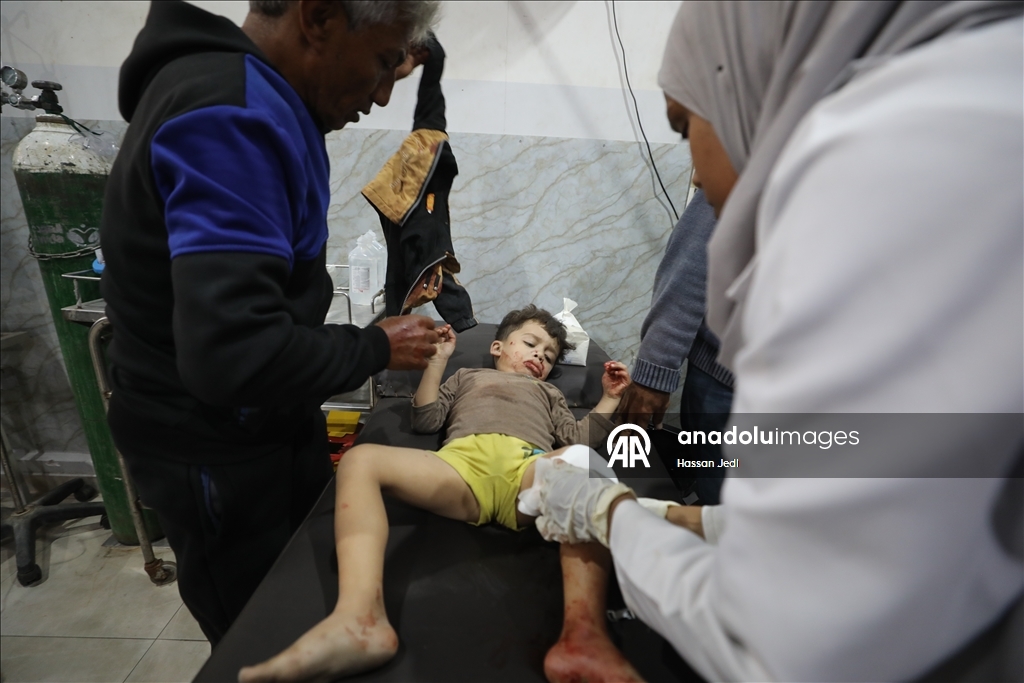  İsrail ordusu ateşkesi ihlal ederek Nusayrat bölgesinde bir binayı hedef aldı