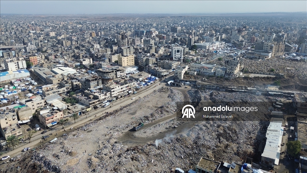 Народный рынок Фирас в Газе превратился в свалку