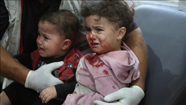 İsrail ordusu ateşkesi ihlal ederek Gazze'nin farklı bölgelerine saldırılar düzenledi