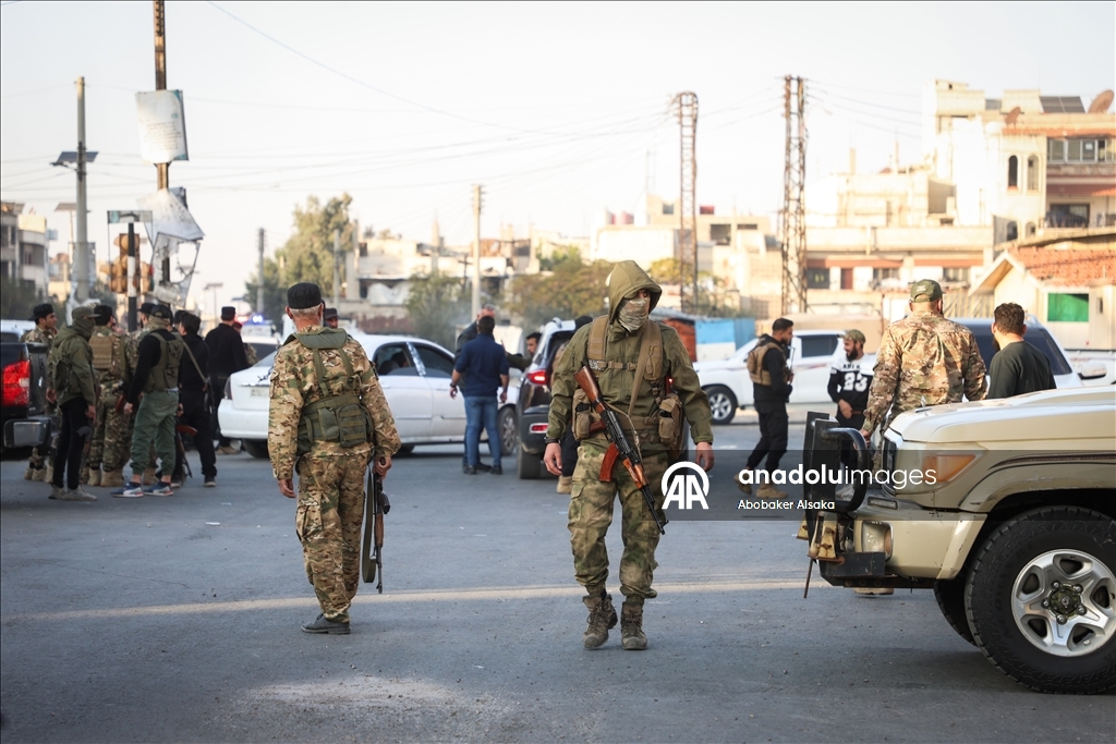 Suriye'nin Humus ilinde "geçici sokağa çıkma yasağı" ilan edildi