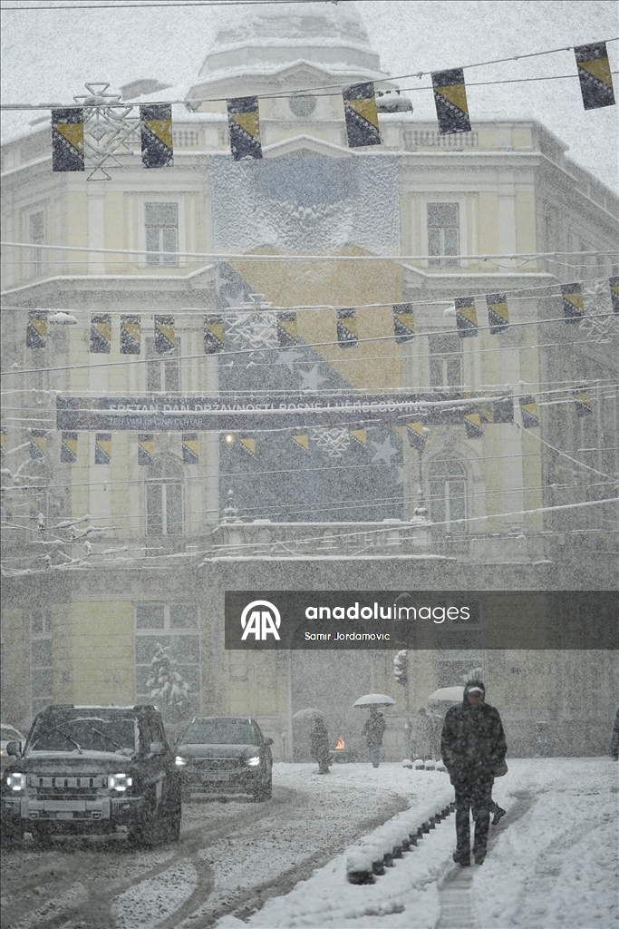 Столица Боснии и Герцеговины Сараево покрылась снегом