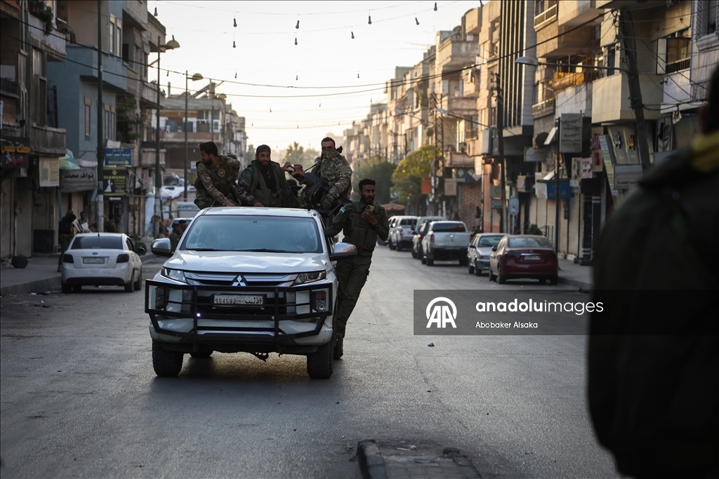 Suriye'nin Humus ilinde "geçici sokağa çıkma yasağı" ilan edildi