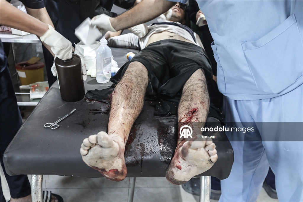 В результате атак израильской армии на различные города сектора Газа, совершенных в нарушение соглашения, подписанного 10 октября, погибли 22 палестинца, в том числе женщины и дети, множество человек получили ранения.