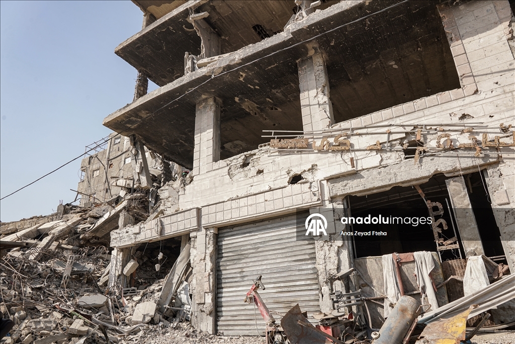 Gazze’de yok olan yazılı mirasın izleri enkaz arasında aranıyor