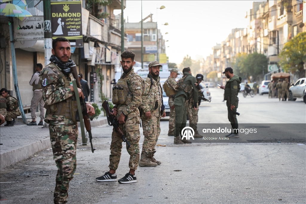 Suriye'nin Humus ilinde "geçici sokağa çıkma yasağı" ilan edildi