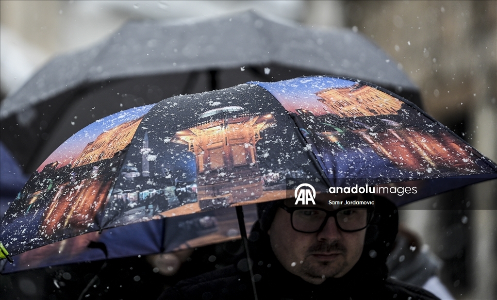 Столица Боснии и Герцеговины Сараево покрылась снегом