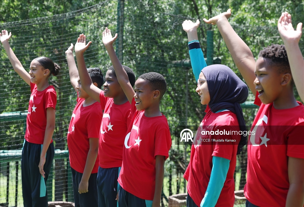 Эмине Эрдоган посетила Международную школу Маариф в Йоханнесбурге