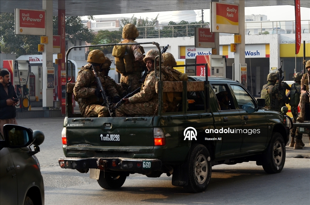 3 troops, 3 militants killed in attack on security forces headquarters in Pakistan