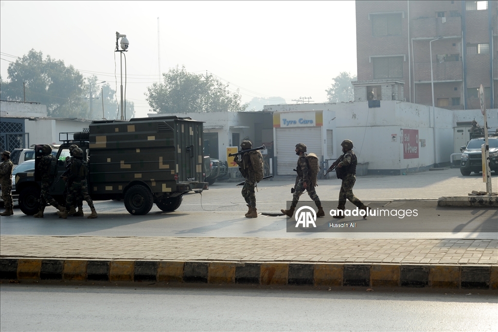 3 troops, 3 militants killed in attack on security forces headquarters in Pakistan