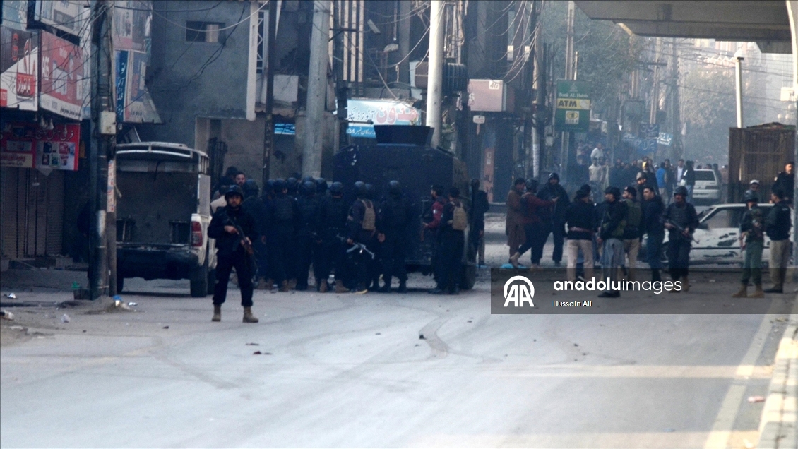 3 troops, 3 militants killed in attack on security forces headquarters in Pakistan