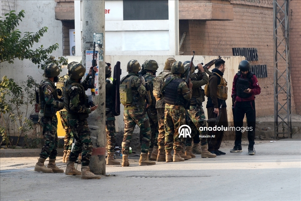 3 troops, 3 militants killed in attack on security forces headquarters in Pakistan