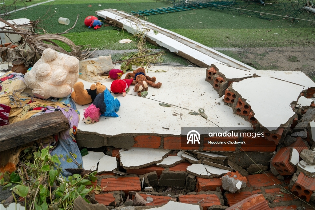 Vietnam'da şiddetli yağışların neden olduğu sellerde ölü sayısı 91'e yükseldi