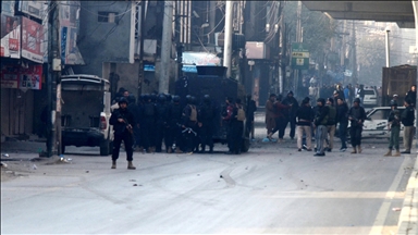 3 troops, 3 militants killed in attack on security forces headquarters in Pakistan