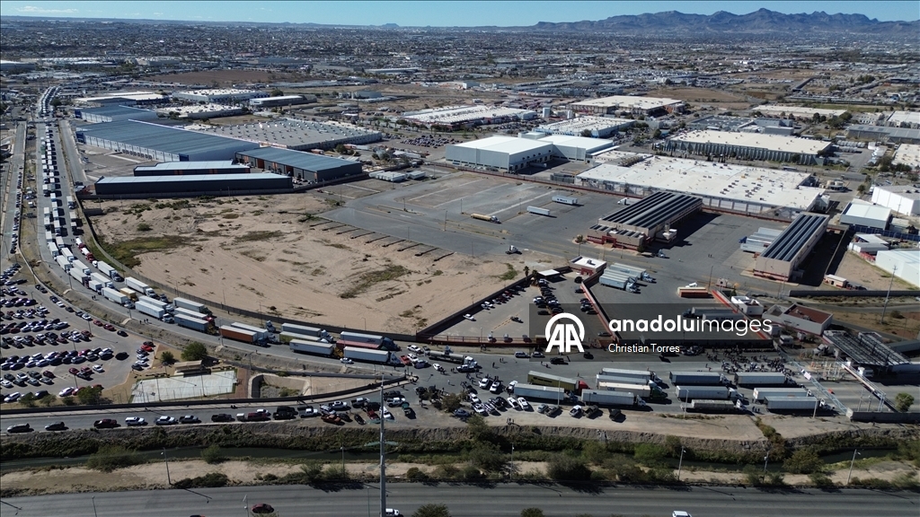 Мексиканские фермеры перекрыли дороги в Сьюдад-Хуаресе