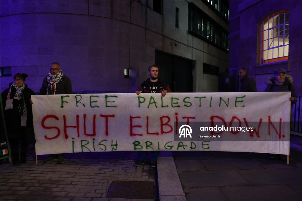 В Лондоне прошла акция протеста против молчания BBC об объявленной голодовке