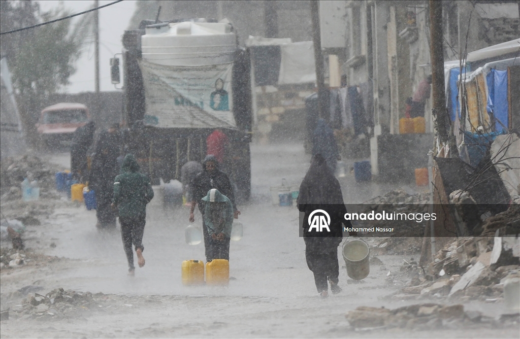 Gazze'de temiz su krizi devam ediyor