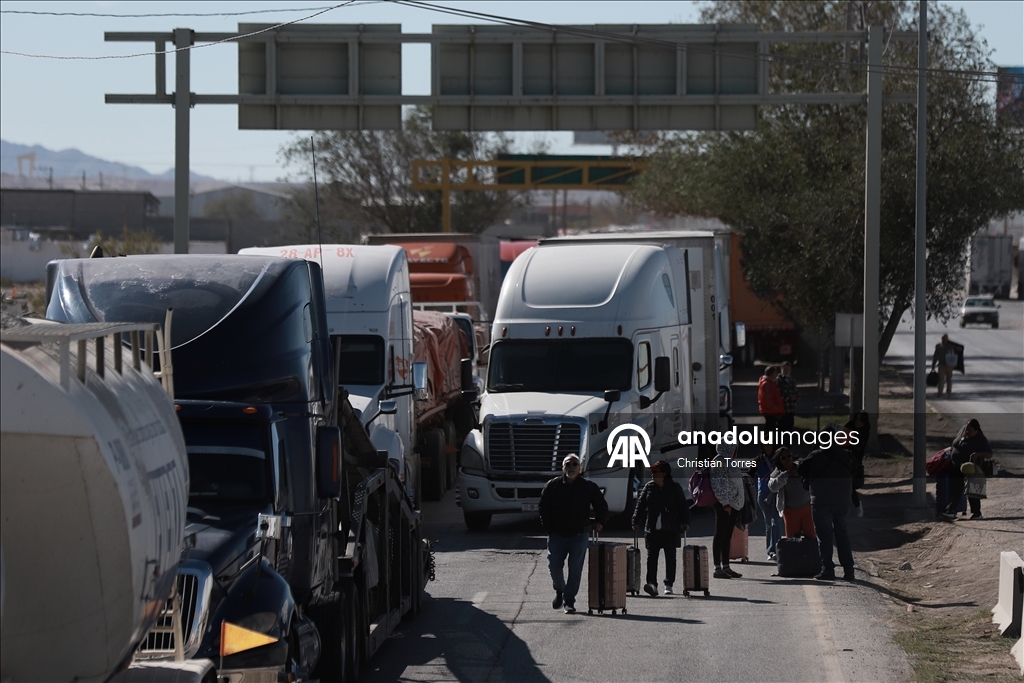 Мексиканские фермеры перекрыли дороги в Сьюдад-Хуаресе