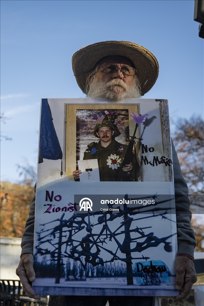 В Вашингтоне прошла акция протеста против Трампа