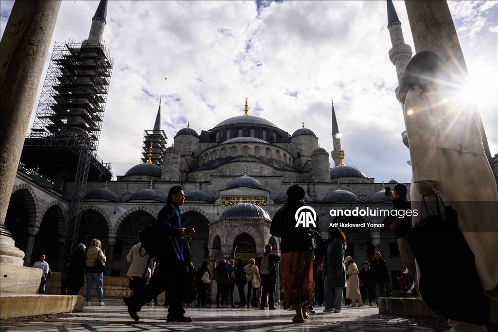 تحضيرا لزيارة بابا الفاتيكان.. ترتيبات تركية في دور العبادة بإسطنبول