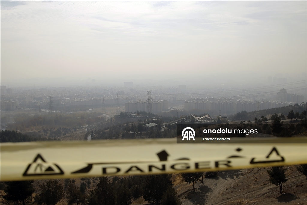 Tahran, dünyada hava kirliliği sıralamasında bugün birinci sırada yer aldı
