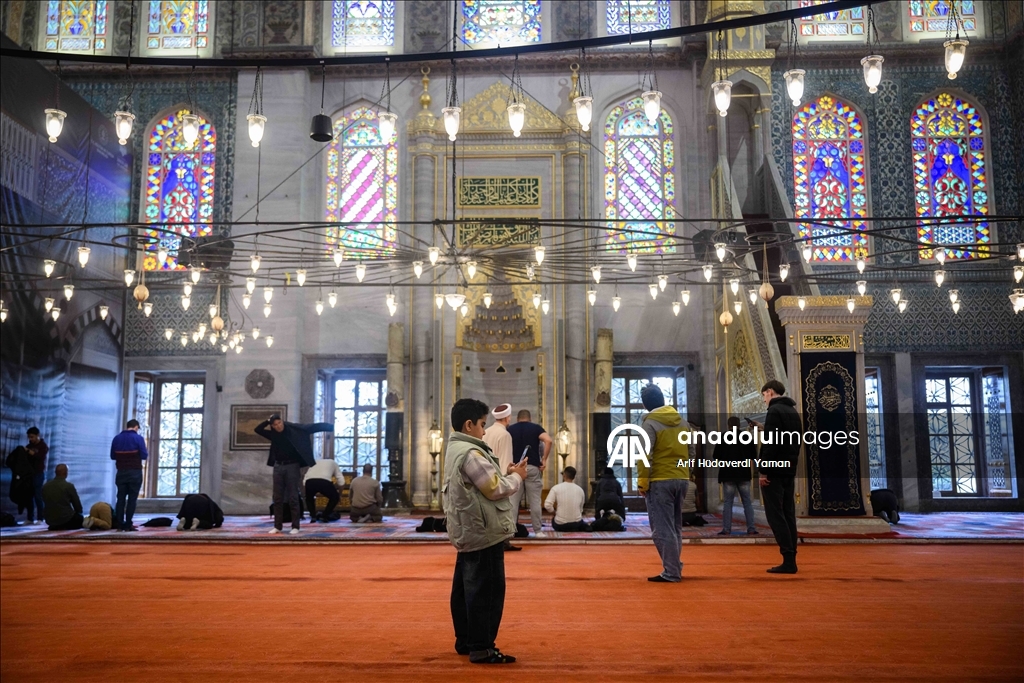 تحضيرا لزيارة بابا الفاتيكان.. ترتيبات تركية في دور العبادة بإسطنبول