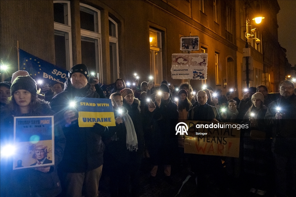 В Праге прошла акция протеста против Трампа