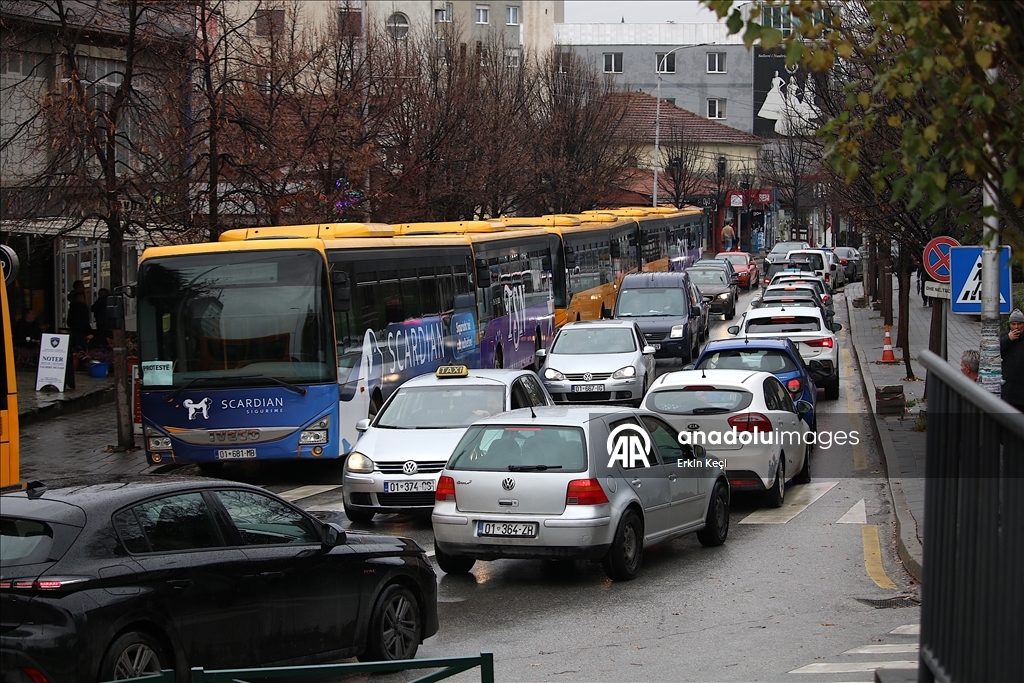 Priština treći dan bez javnog prevoza, prevoznici nastavljaju štrajk