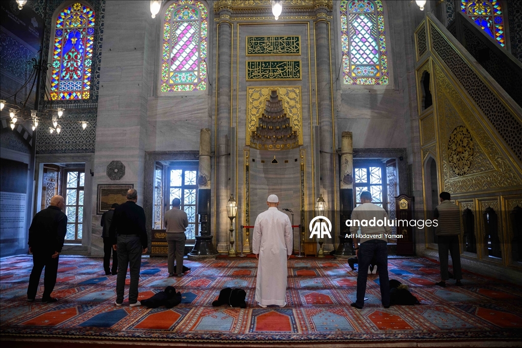 تحضيرا لزيارة بابا الفاتيكان.. ترتيبات تركية في دور العبادة بإسطنبول