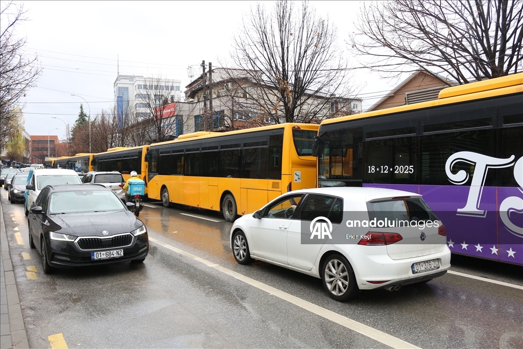 Priština treći dan bez javnog prevoza, prevoznici nastavljaju štrajk