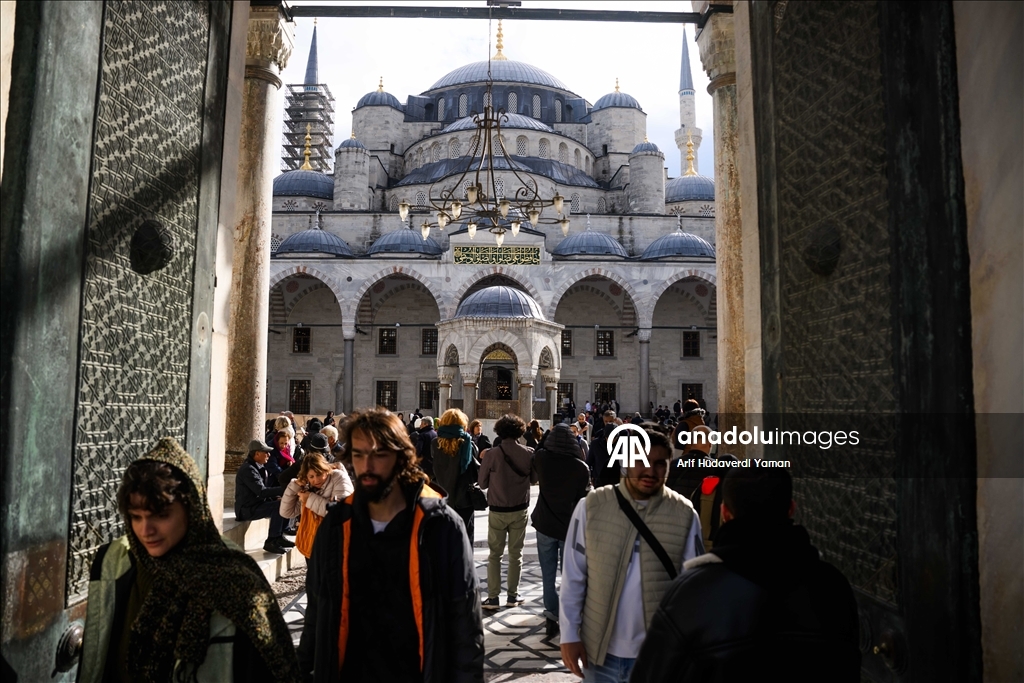 تحضيرا لزيارة بابا الفاتيكان.. ترتيبات تركية في دور العبادة بإسطنبول