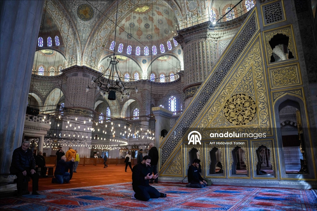 تحضيرا لزيارة بابا الفاتيكان.. ترتيبات تركية في دور العبادة بإسطنبول