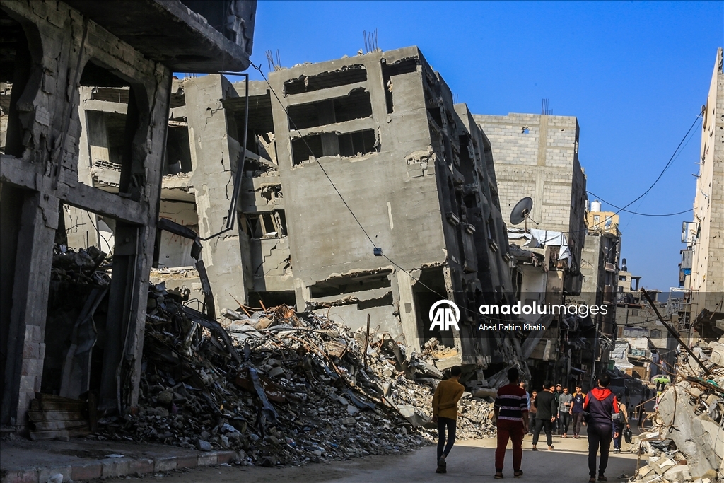 Han Yunus’ta İsrail güçlerinin çekilmediği bölgelerde Filistinliler endişe içinde yaşıyor