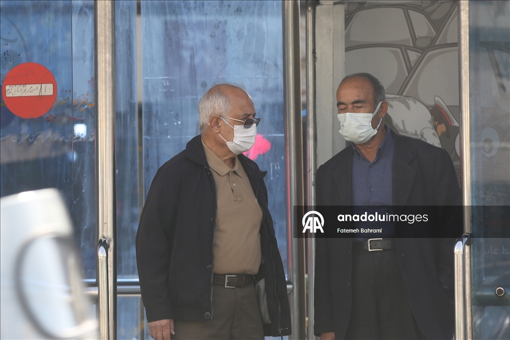 Tahran'da hava kirliliği yaşamı olumsuz etkiliyor