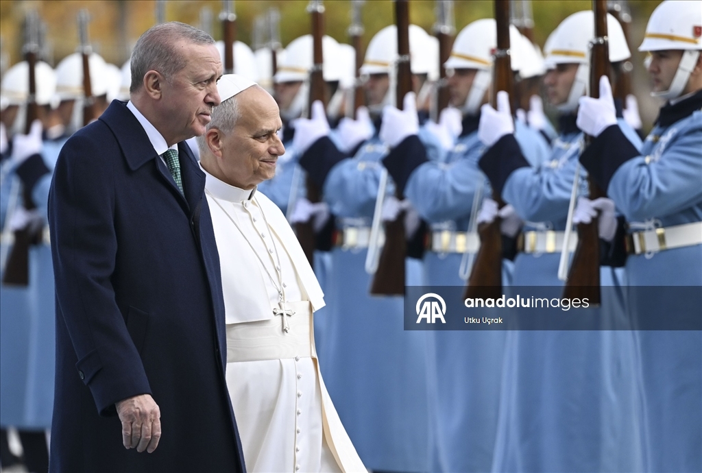 Cumhurbaşkanı Erdoğan, Vatikan Devlet Başkanı Papa 14. Leo’yu resmi törenle karşıladı