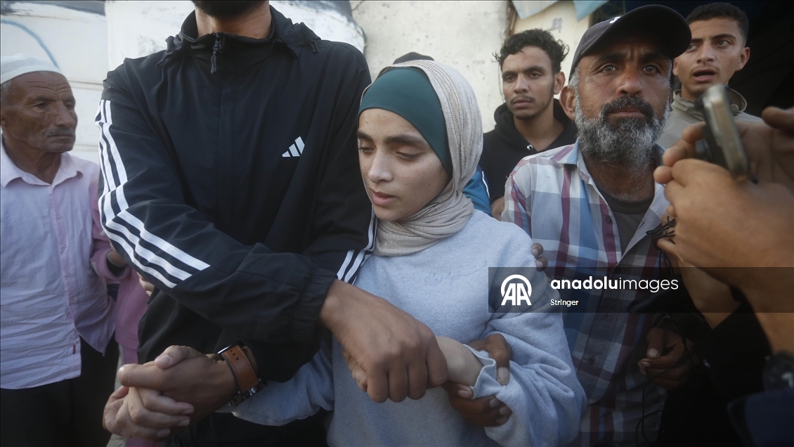 İsrail'in Gazze'den alıkoyduğu Filistinlilerden bir grup daha serbest bırakıldı