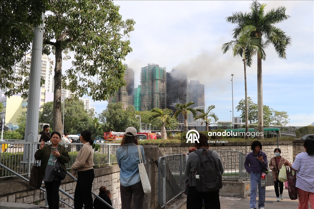 Hong Kong'da sitede çıkan yangında 55 kişi öldü, 279 kişiden haber alınamıyor