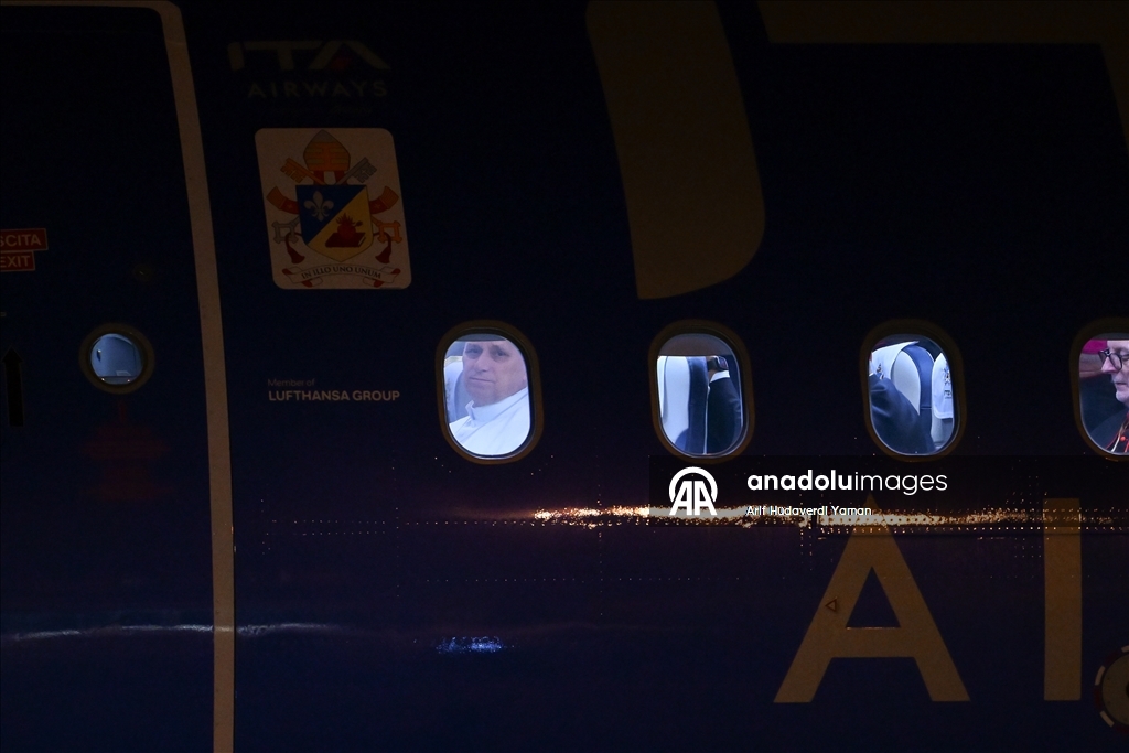 Папа Римский Лев XIV прибыл с визитом Турцию